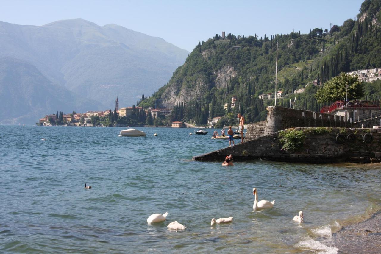 Casa In Riva Al Lago 瓦伦纳 外观 照片