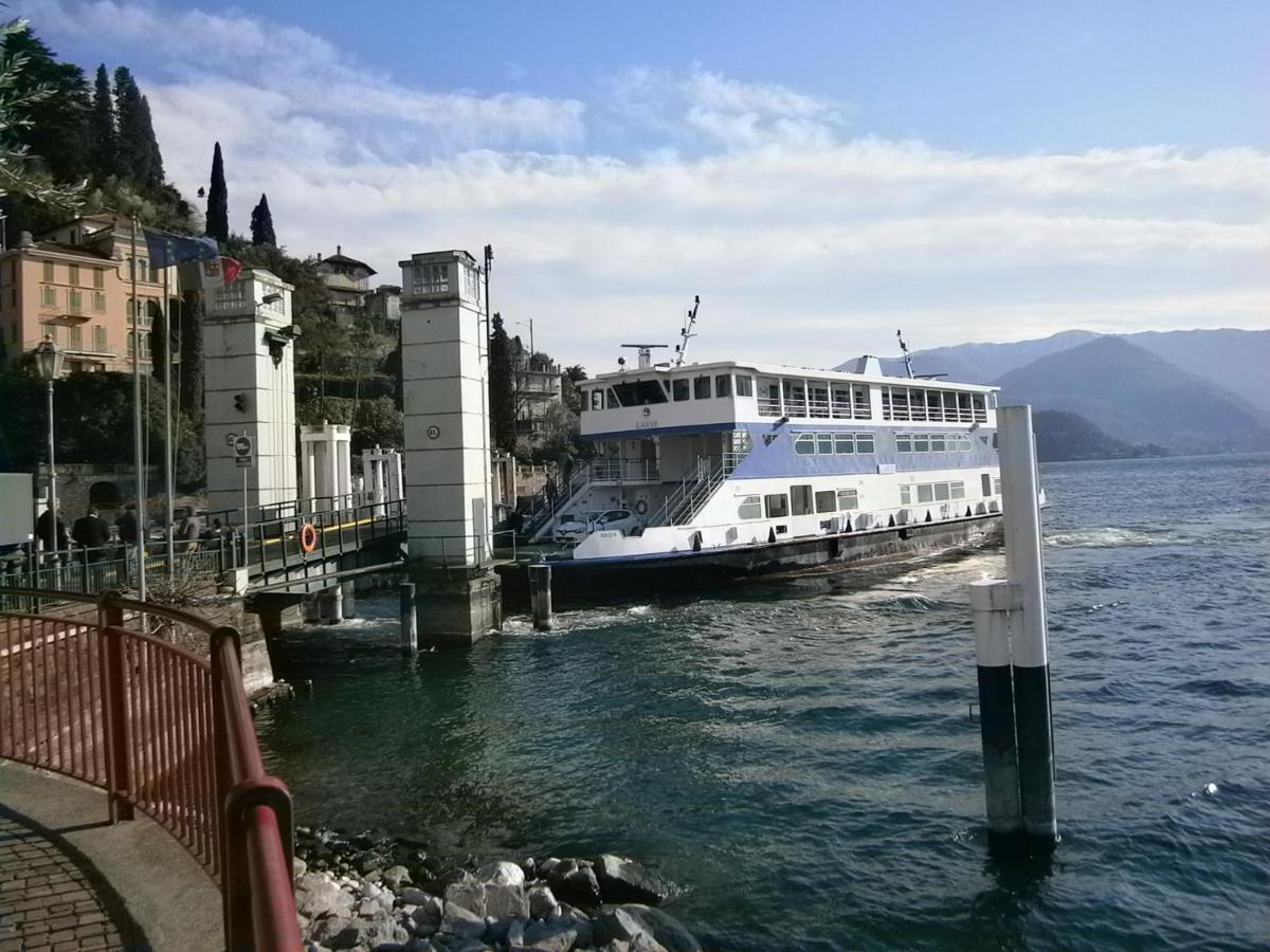 Casa In Riva Al Lago 瓦伦纳 外观 照片